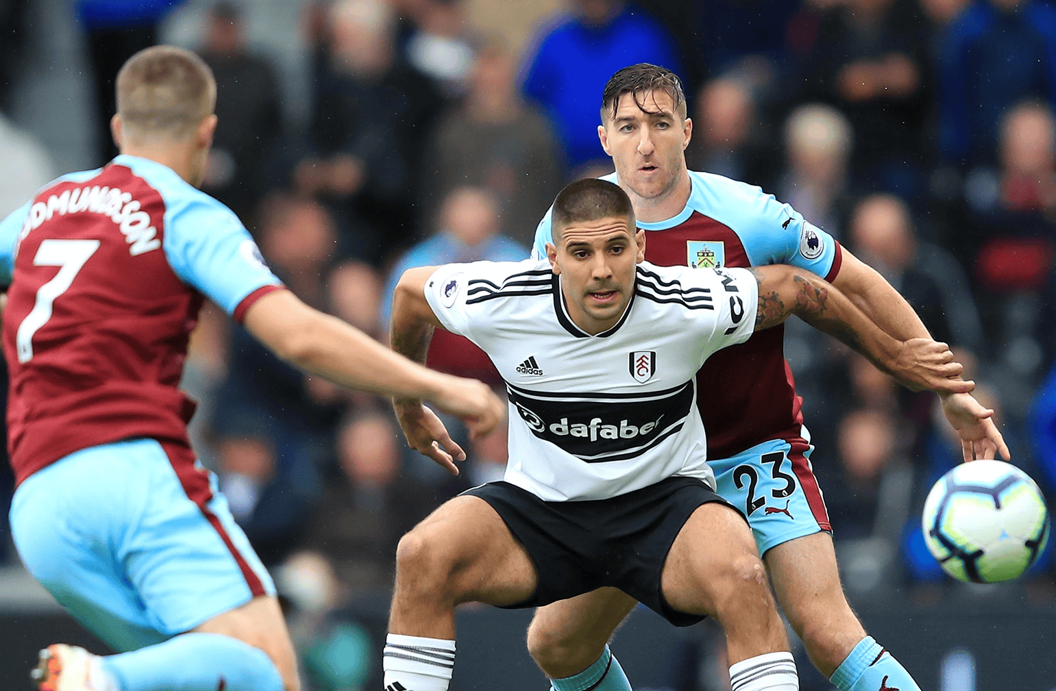 开云体育官方网站-利物浦逆转击败伯恩利，积分榜上升的简单介绍