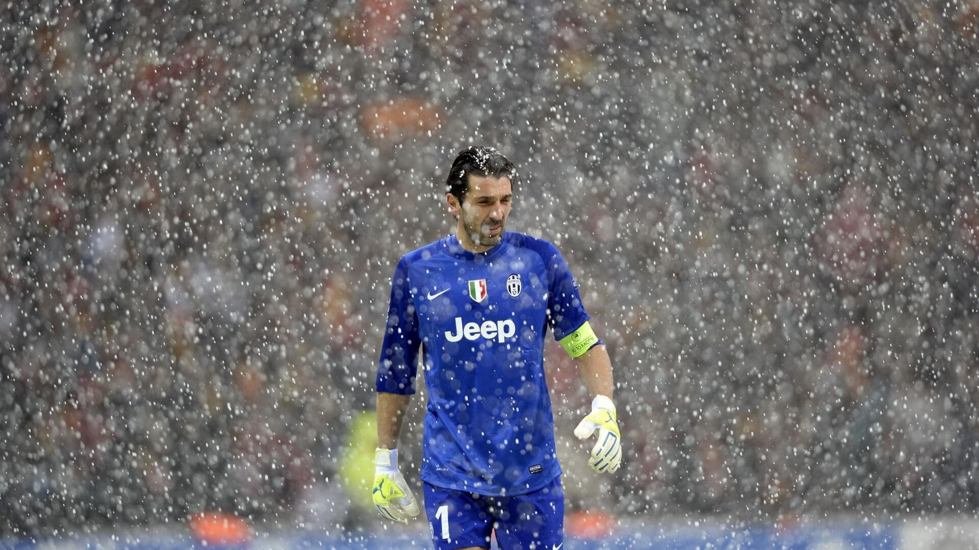 红牛二队惊天翻盘，诺里斯惊艳四座，一场F1中游车队的逆袭之战